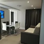 & Ciudad De Otel
