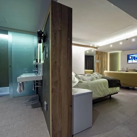 ホテル & Ciudad De 4*