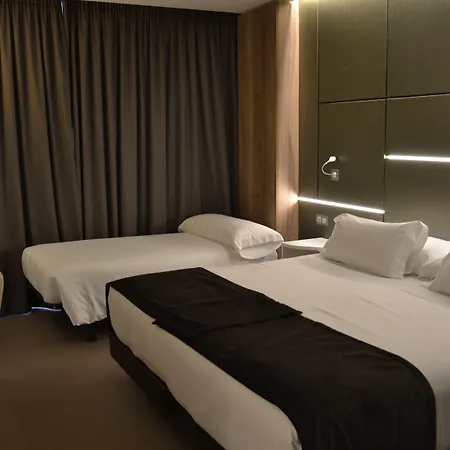 & Ciudad De Binéfar