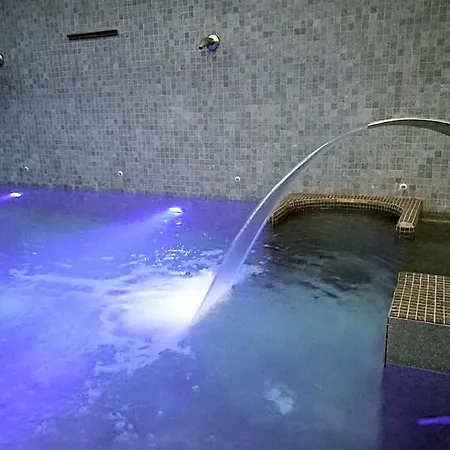 Hotel & Ciudad De 4*