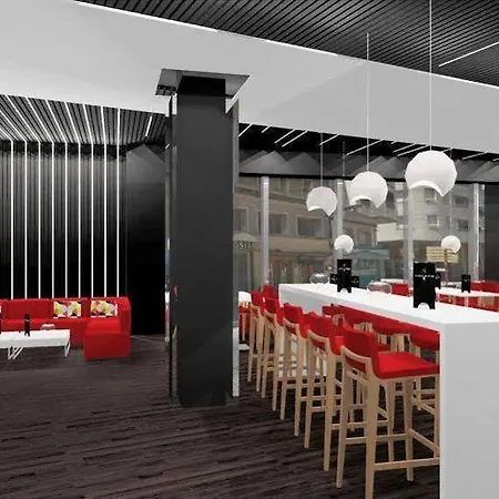 & Ciudad De 4* Binéfar