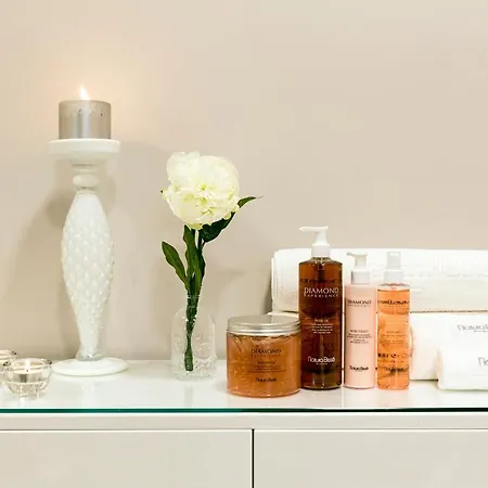 & Ciudad De Szálloda 4*