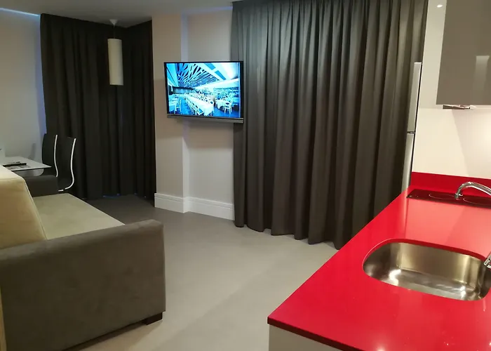 Hotel&spa Ciudad De 4*