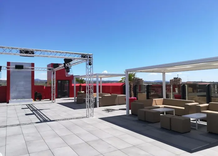 Hotel & Ciudad De 4*