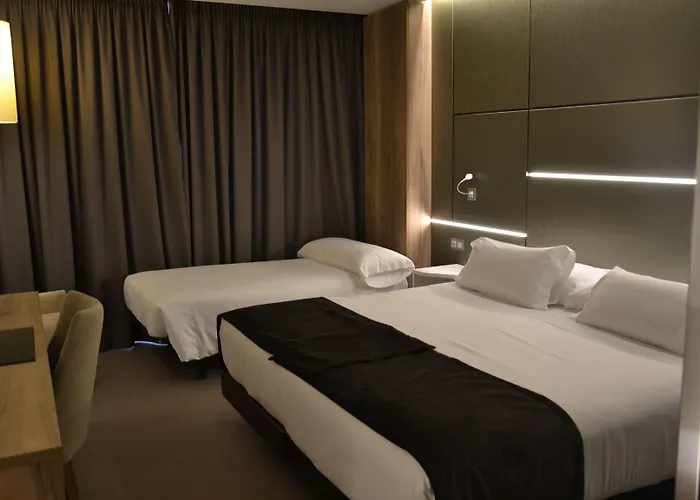 & Ciudad De Binéfar